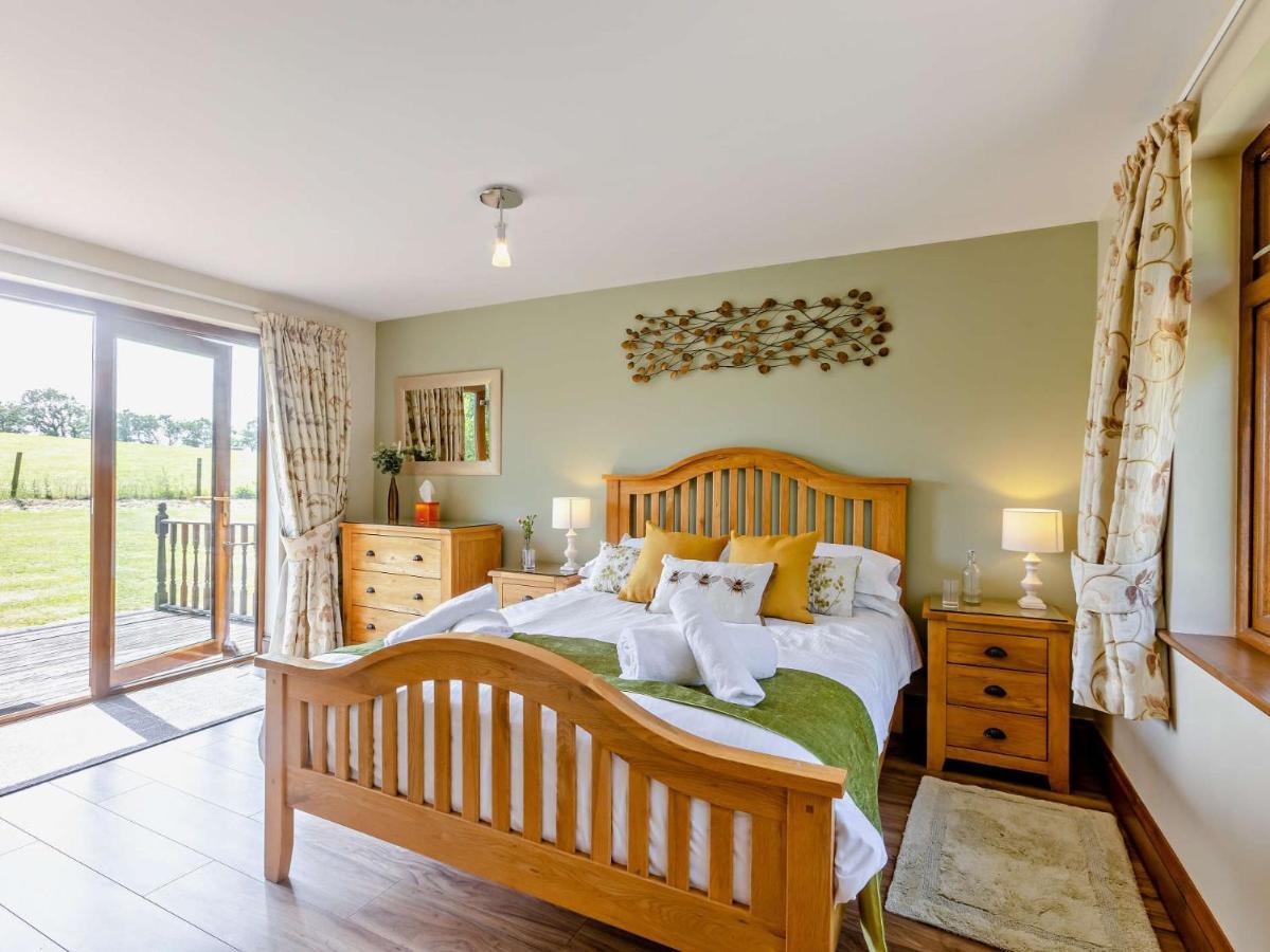 Villa 1 Bed In South Molton Oakvi Esterno foto